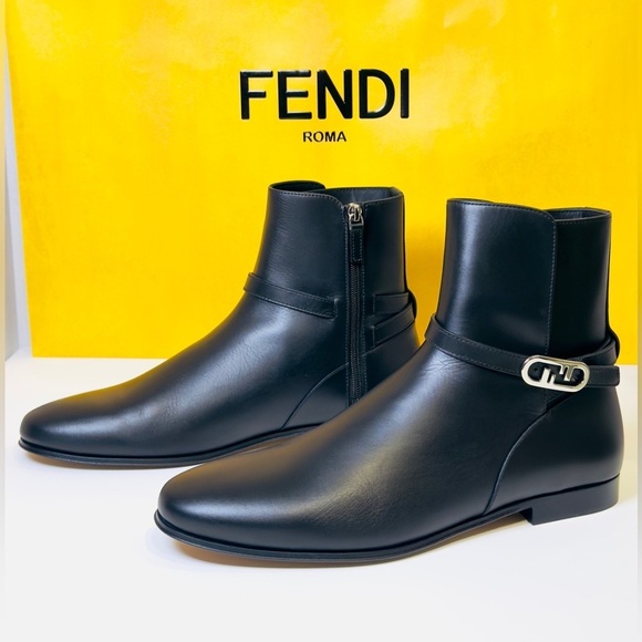 Fendi Vitelo O’Lock Men’s Ankle Leather Boots Black Size 10.5 New! Retail$1200 main image 11